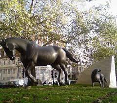 Animals in War Memorial, Londyn